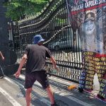 Orasi Aktfis Bumi Lestari di Nodai Dengan Aksi Pembakaran